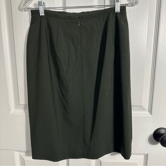 Talbots Petites size 6P 96% wool skirt, lined, - Picture 3 of 7
